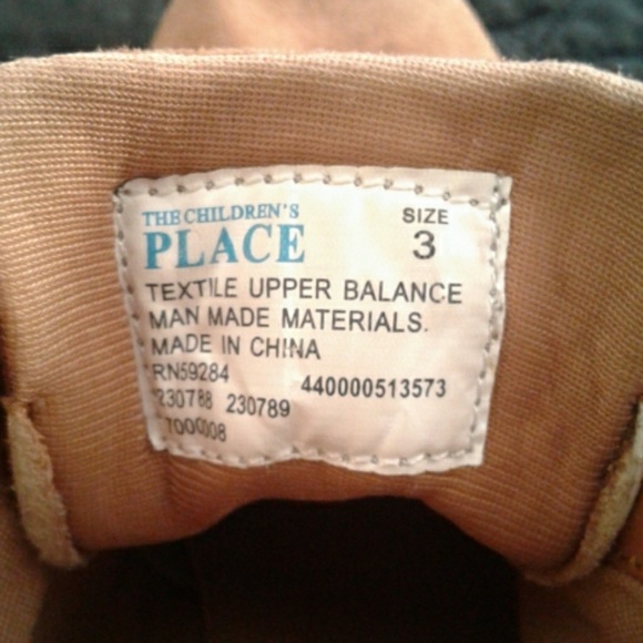 A pair of Midwest cowgirl boots  with ruffles - Picture 2 of 4